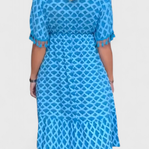 שמלות קירה בוהו שיק עם הדפסים גיאומטריים