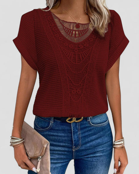 אלבה | טי-שירט תחרה עם שרוולים קצרים