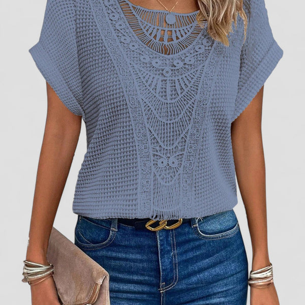 אלבה | טי-שירט תחרה עם שרוולים קצרים