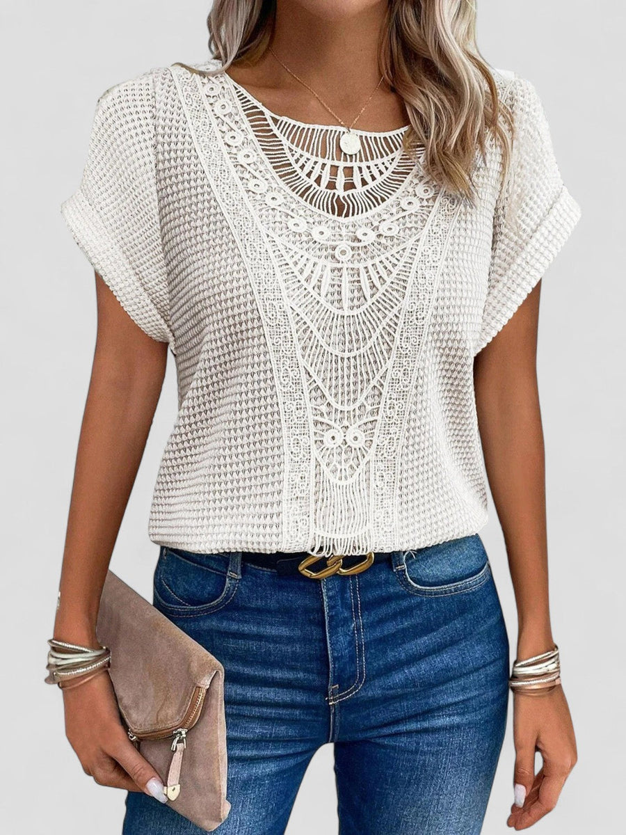 אלבה | טי-שירט תחרה עם שרוולים קצרים