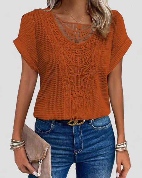 אלבה | טי-שירט תחרה עם שרוולים קצרים