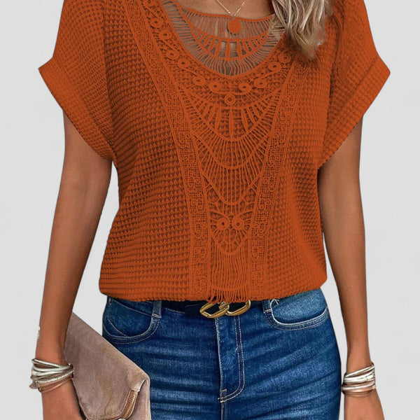 אלבה | טי-שירט תחרה עם שרוולים קצרים