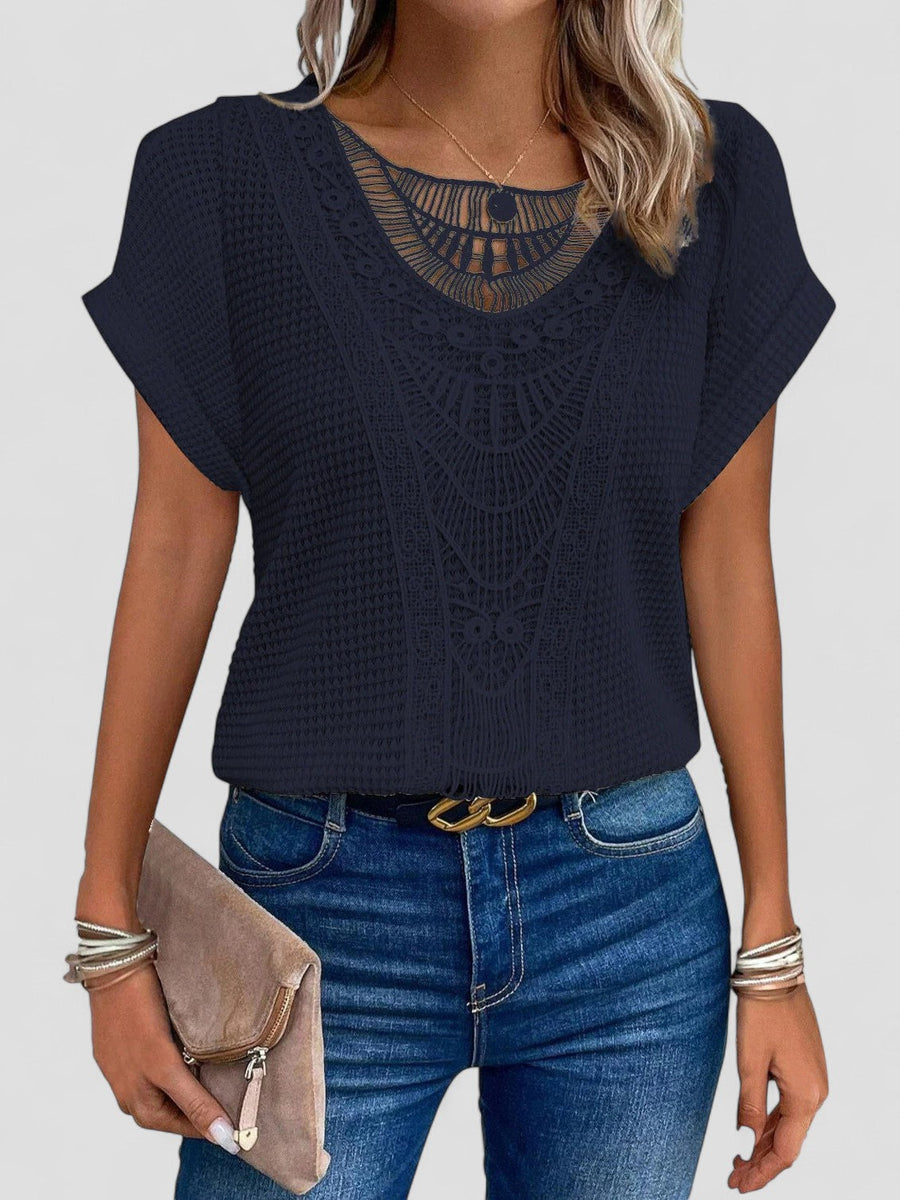 אלבה | טי-שירט תחרה עם שרוולים קצרים