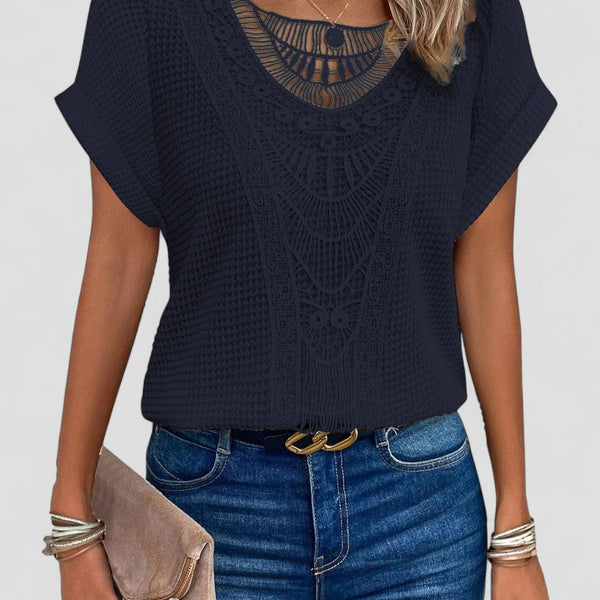 אלבה | טי-שירט תחרה עם שרוולים קצרים