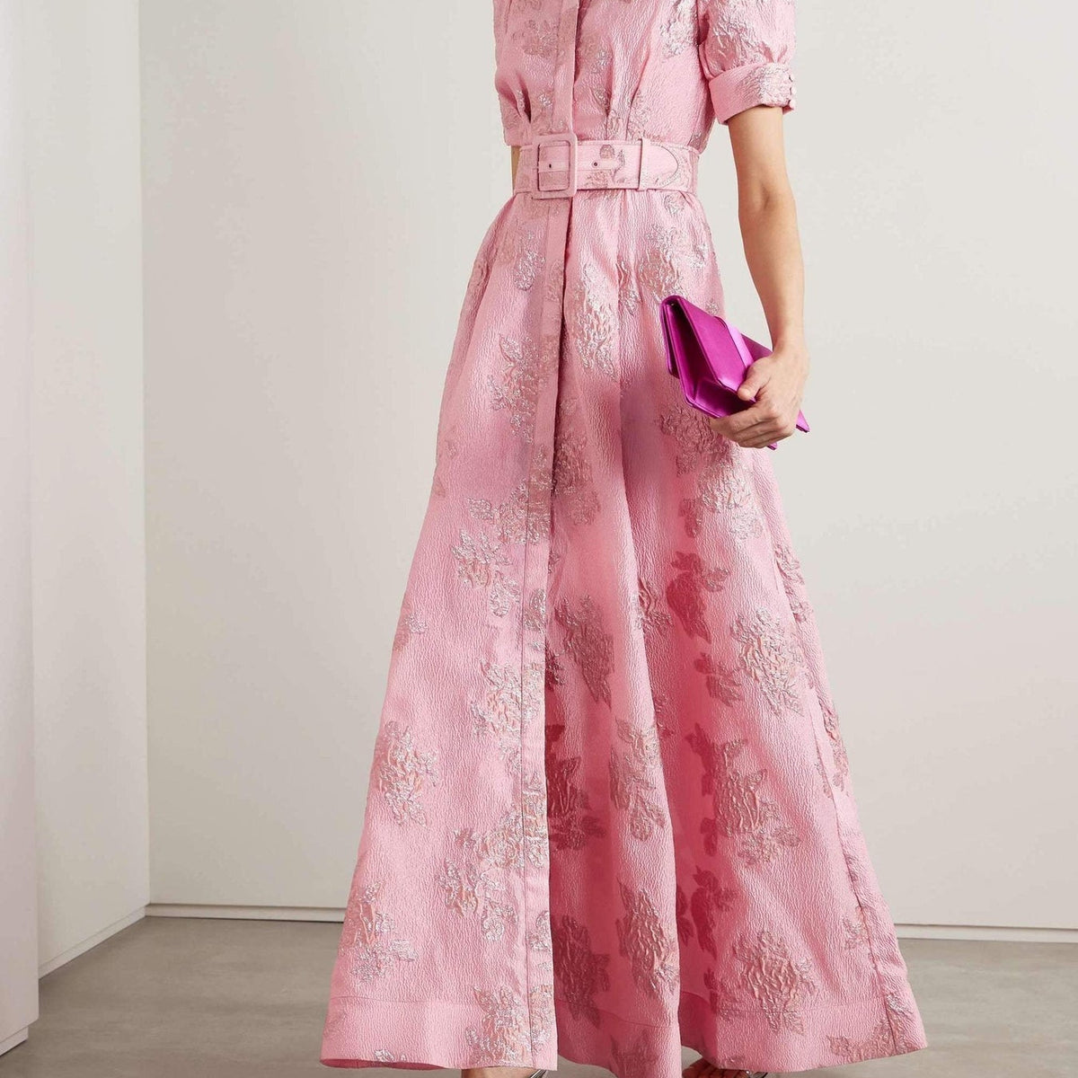 מאיה™ | שמלה עם שרוולים נפוחים קצרים