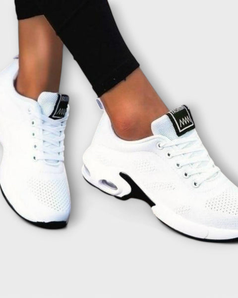 נעלי סניקרס אורטופדיות לאורח חיים פעיל