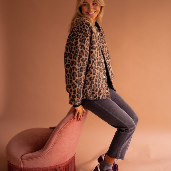 פנתר™ | ג’קט בהדפס פנתר