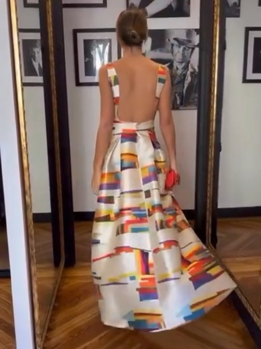 Vivien - שמלת מקסי עם הדפס גיאומטרי