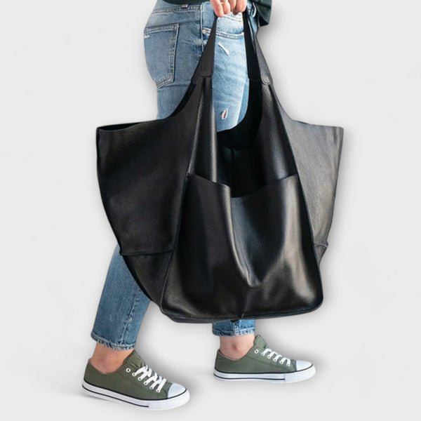 Spacious Weekend Tote Bag