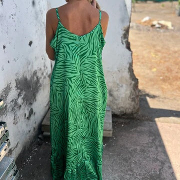 Timera – שמלת מקסי עם פסים והדפסים