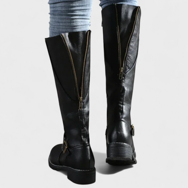 ונסה - מגפיים גבוהים