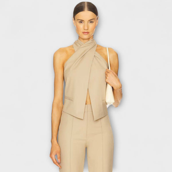 טופ טנק עם צווארון חוצה ורוכסן אחורי